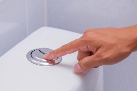 علت تخلیه نشدن آب فلاش تانک